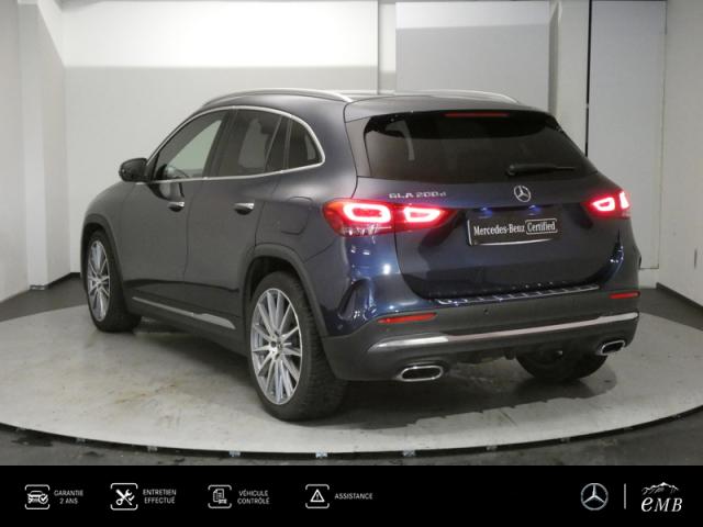 Mercedes Benz Gla image 1