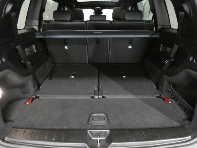Mercedes Benz Glb image 9