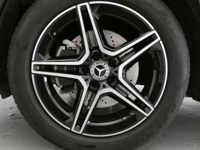 Mercedes Benz Glb image 6