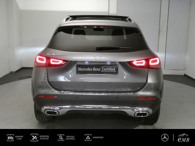 Mercedes Benz Gla image 7