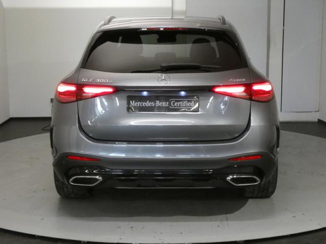 Mercedes Benz Glc image 7