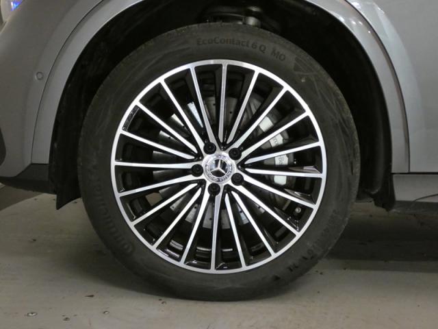 Mercedes Benz Glc image 4