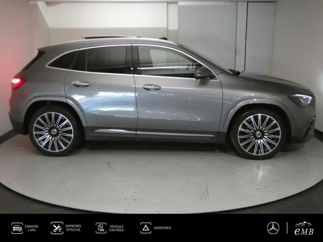 Mercedes Benz Gla image 1