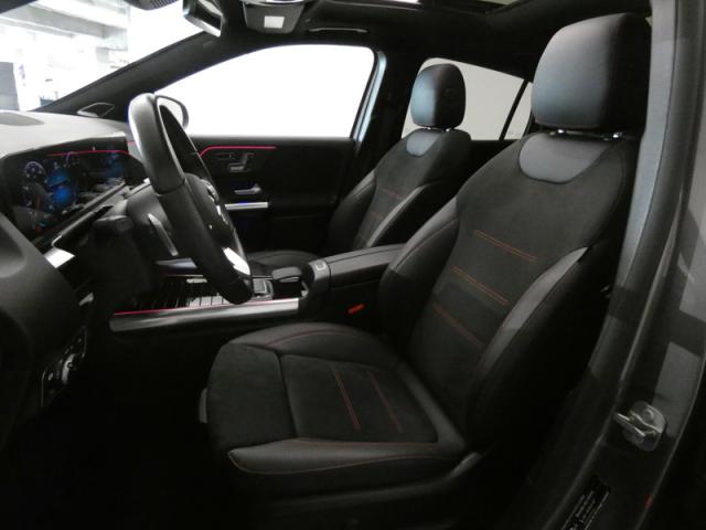 Mercedes Benz Gla image 6