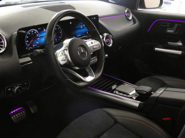 Mercedes Benz Gla image 5