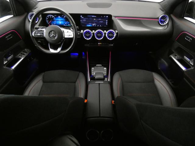 Mercedes Benz Gla image 3