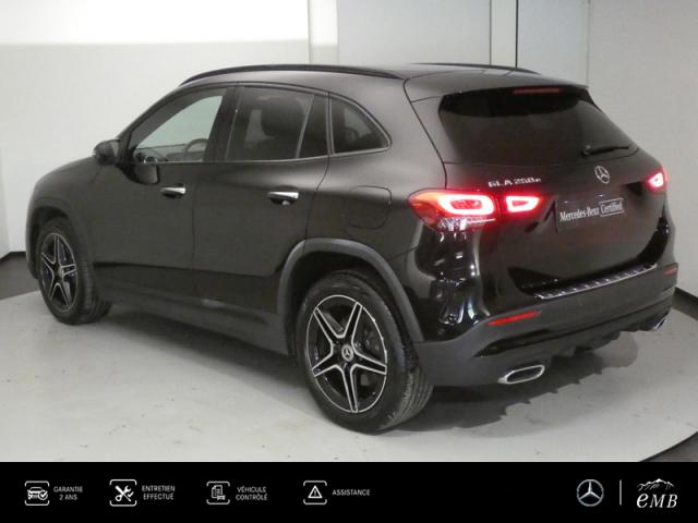 Mercedes Benz Gla image 9