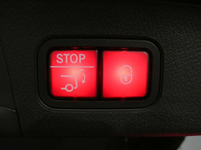 Mercedes Benz Gla image 2