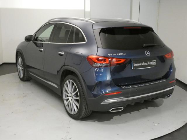 Mercedes Benz Gla image 9