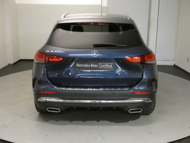 Mercedes Benz Gla image 7