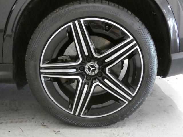 Mercedes Benz Glc image 3