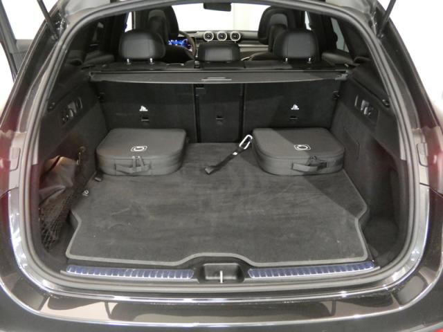Mercedes Benz Glc image 4