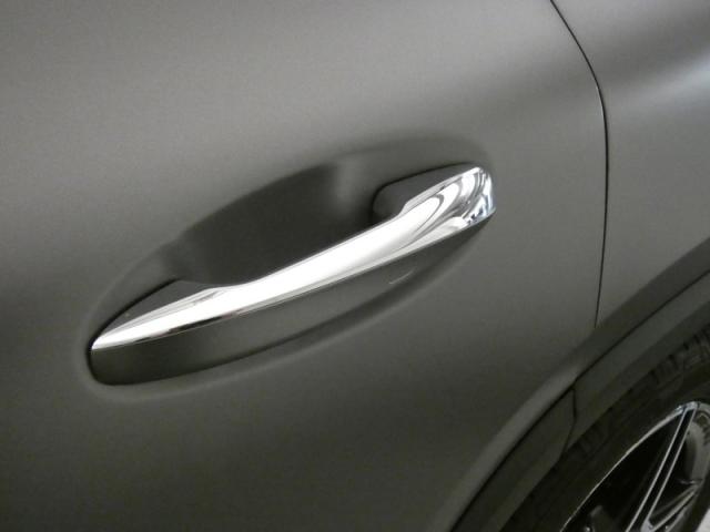 Mercedes Benz Gla image 4