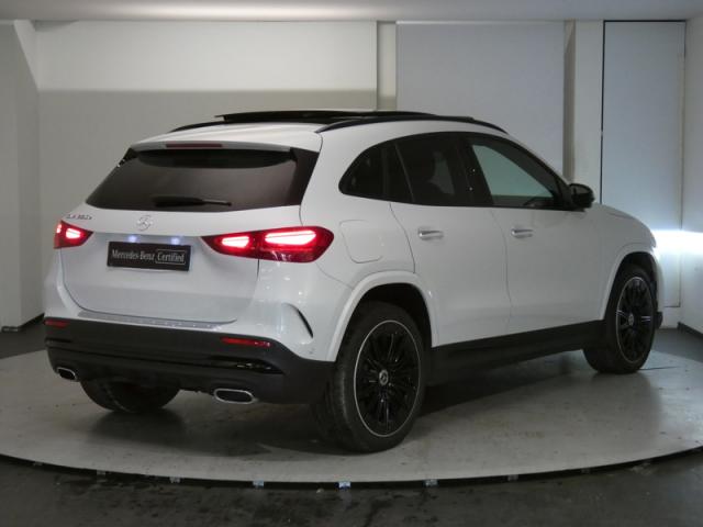 Mercedes Benz Gla image 6