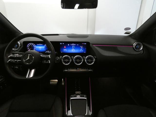Mercedes Benz Gla image 4