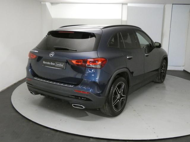 Mercedes Benz Gla image 1