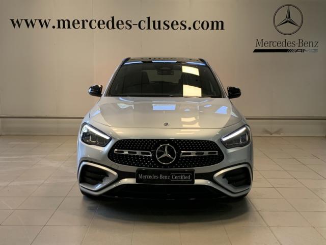 Mercedes Benz Gla image 8