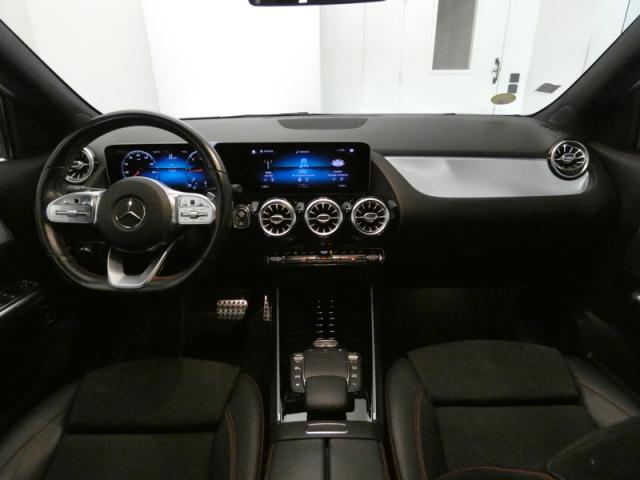 Mercedes Benz Gla image 6