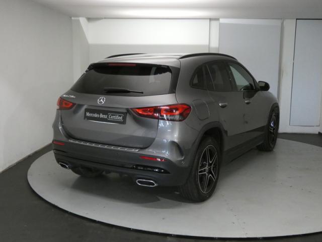 Mercedes Benz Gla image 2