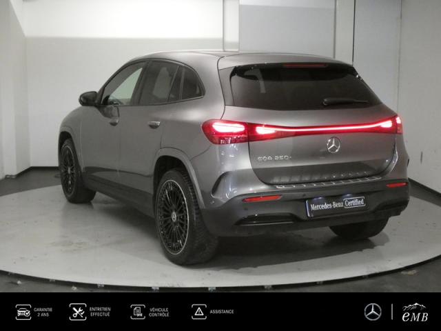 Mercedes Benz Eqa image 4
