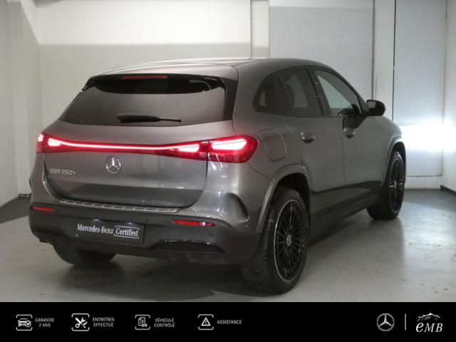 Mercedes Benz Eqa image 6