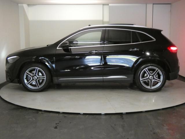 Mercedes Benz Gla image 9