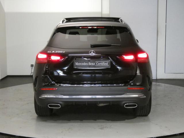 Mercedes Benz Gla image 6