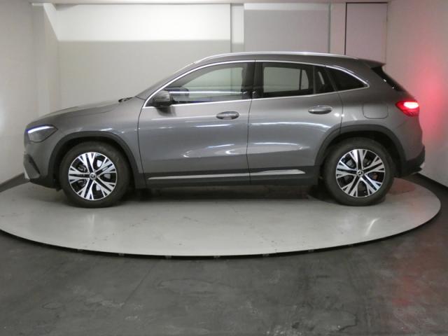 Mercedes Benz Gla image 4