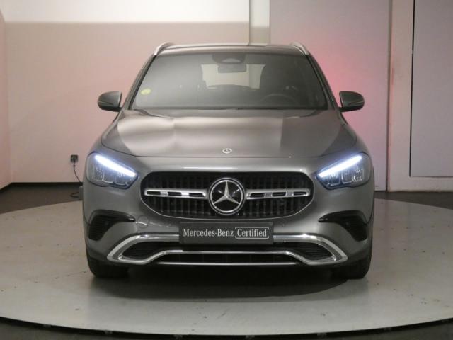 Mercedes Benz Gla image 9