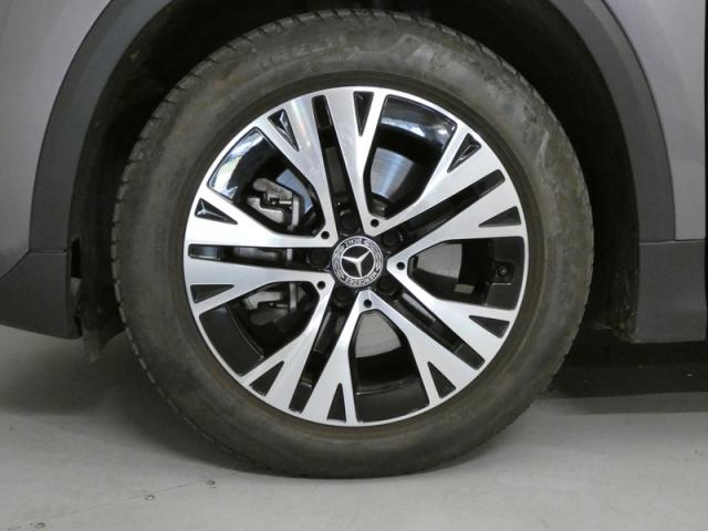 Mercedes Benz Gla image 5