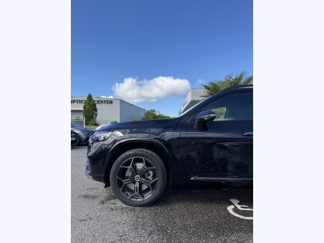 Mercedes Benz Glb image 6