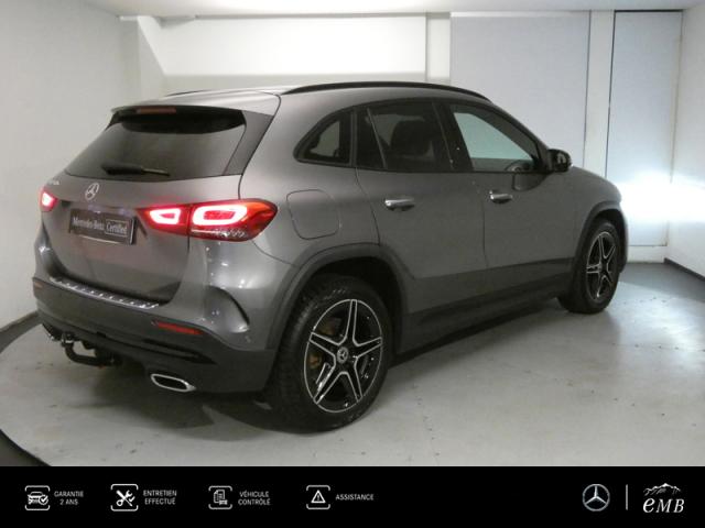 Mercedes Benz Gla image 1