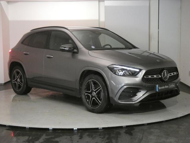 Mercedes Benz Gla image 8