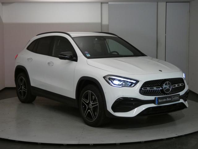 Mercedes Benz Gla image 1