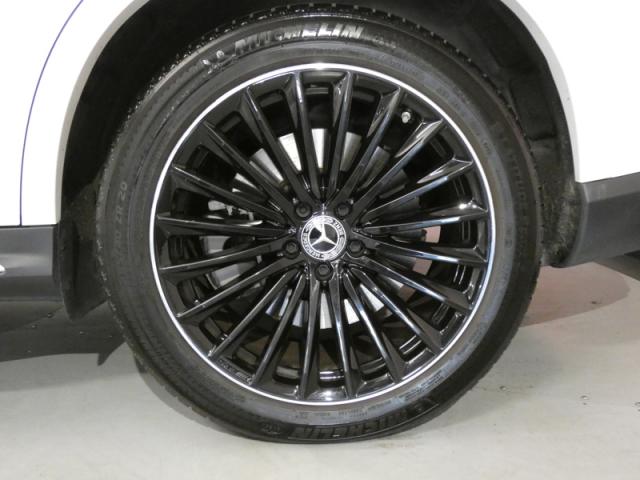 Mercedes Benz Glc image 5