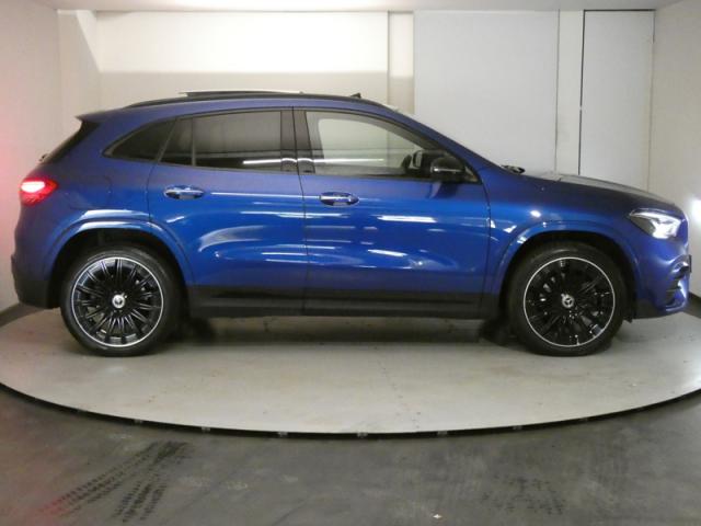 Mercedes Benz Gla image 6