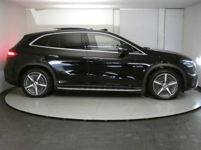 Mercedes Benz Eqe image 9