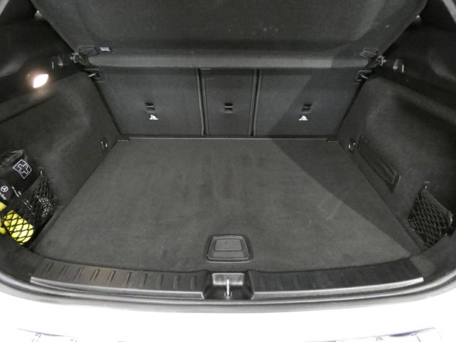Mercedes Benz Gla image 7