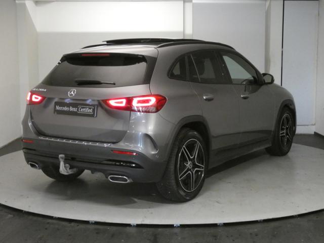 Mercedes Benz Gla image 3