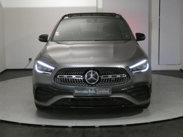 Mercedes Benz Gla image 8
