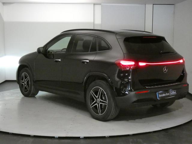 Mercedes Benz Eqa image 7