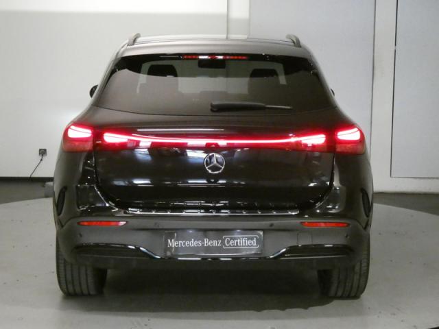 Mercedes Benz Eqa image 5