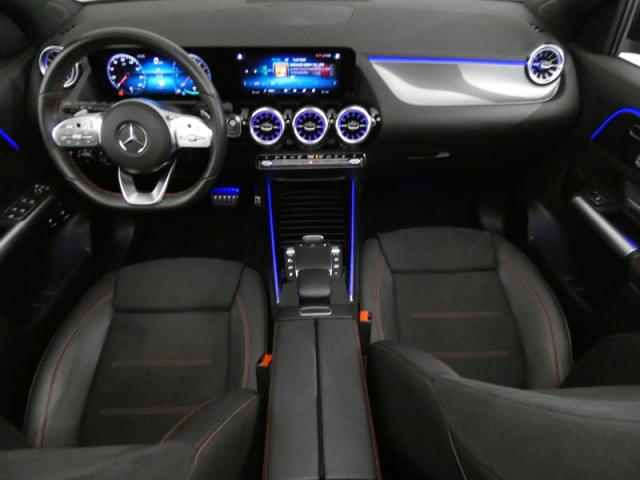 Mercedes Benz Gla image 1