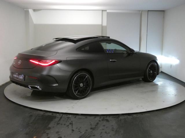 Mercedes Benz Cle image 4