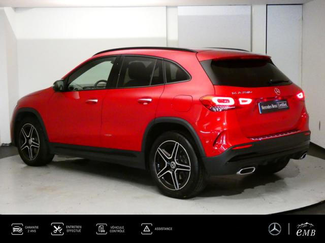 Mercedes Benz Gla image 8