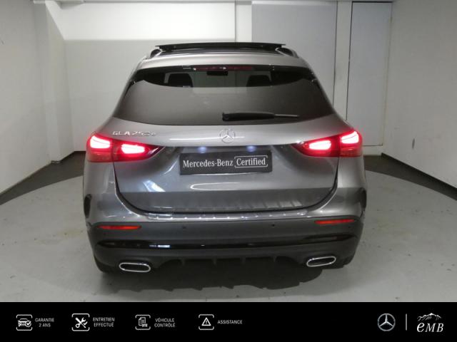Mercedes Benz Gla image 6