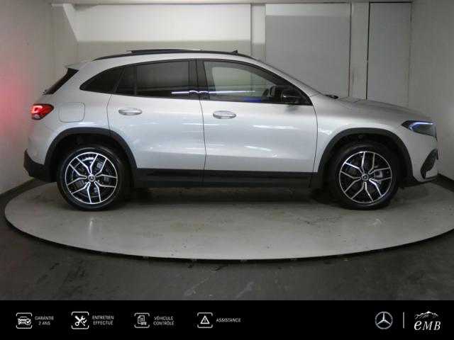 Mercedes Benz Eqa image 8