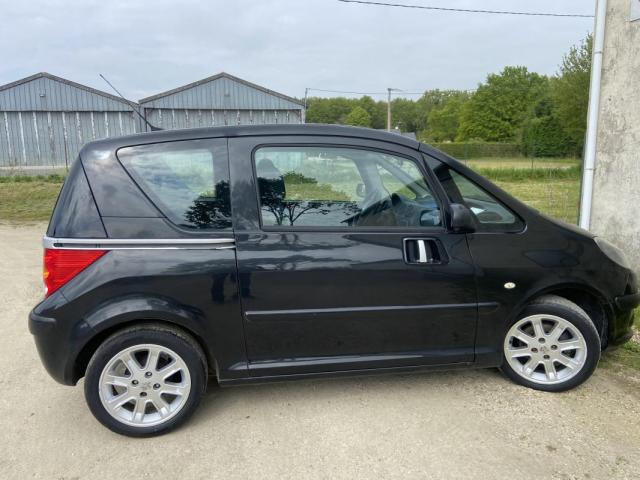 Peugeot 1007 image 3