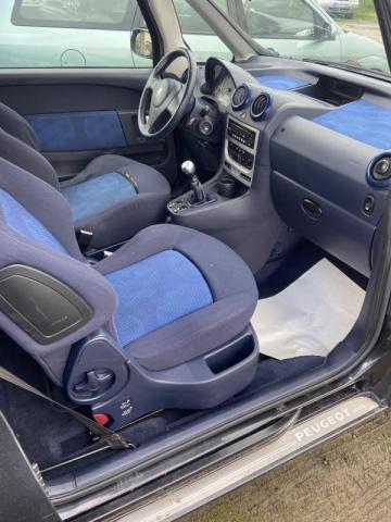 Peugeot 1007 image 1