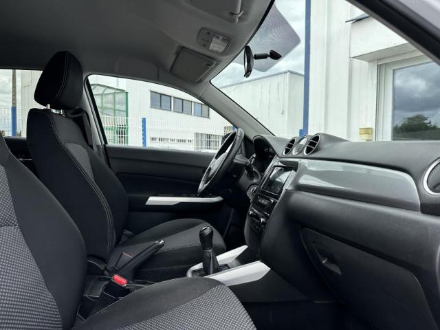 Suzuki Vitara image 5